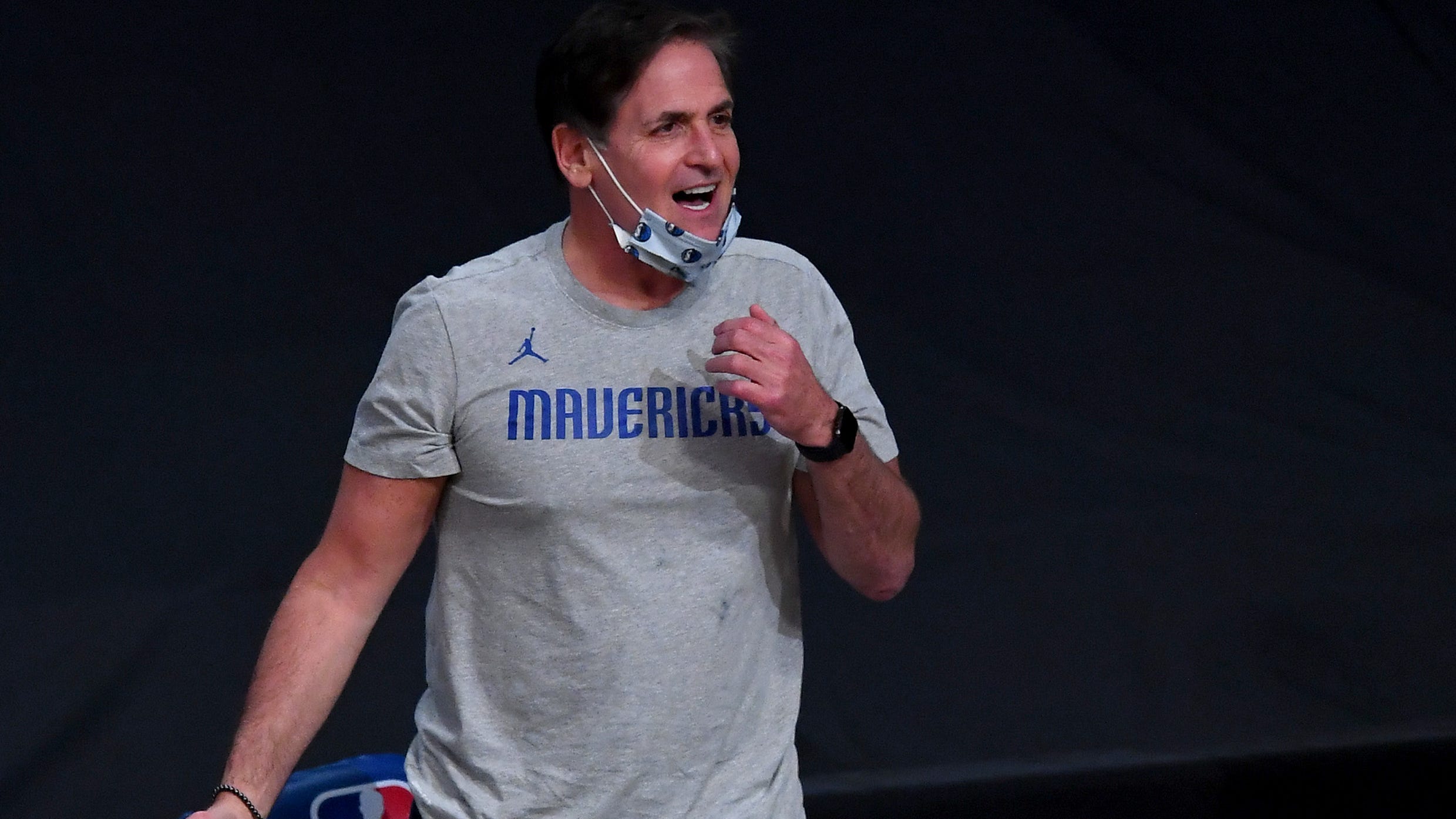 Billionaire Mavericks owner Mark Cuban opens online pharmacy offering prescription drugs